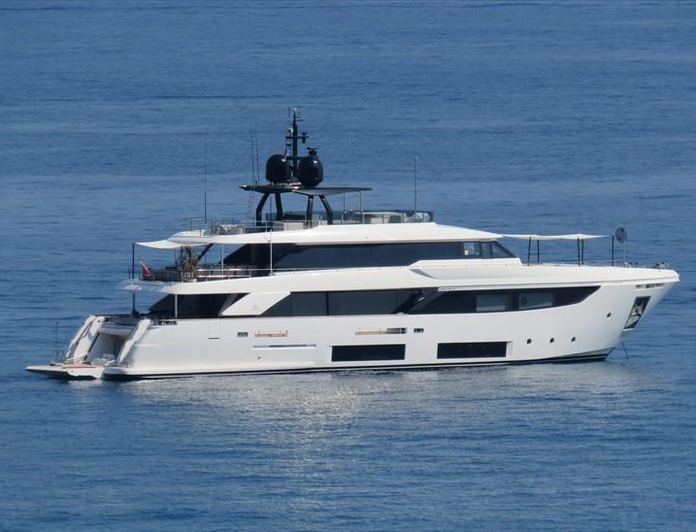 motor yacht 4leon