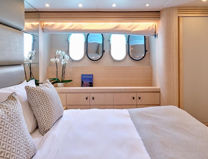 White Knight photo 18