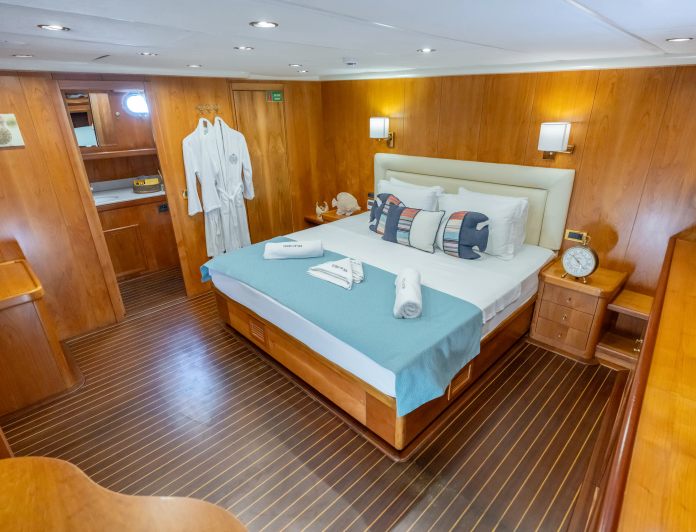 Queen of Sea photo 12