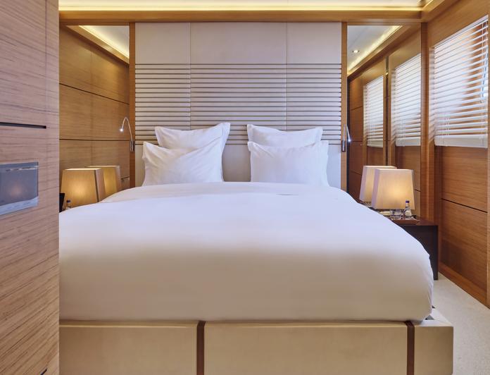 Persefoni I photo 18