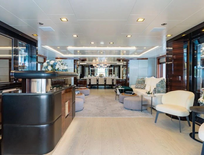 Holdin' My Own photo 7