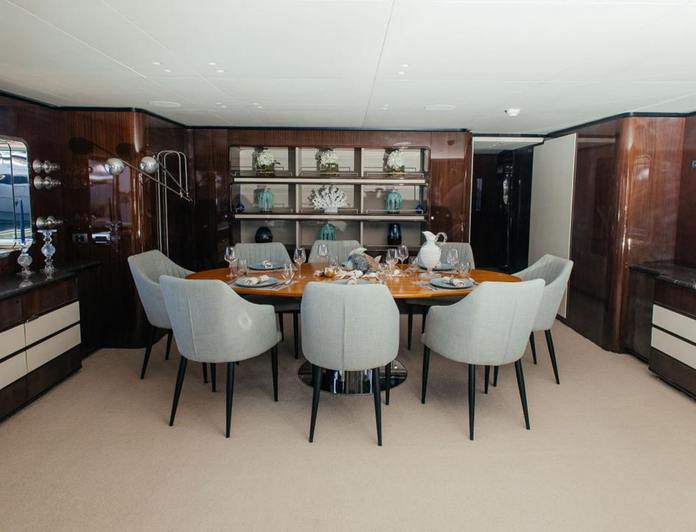 Lady in Blue photo 7