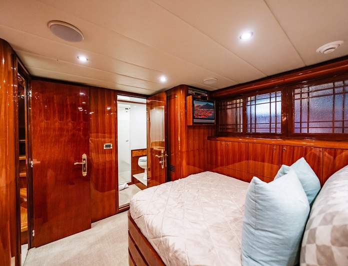 Southern Belle photo 31