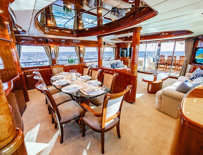 Southern Belle photo 13