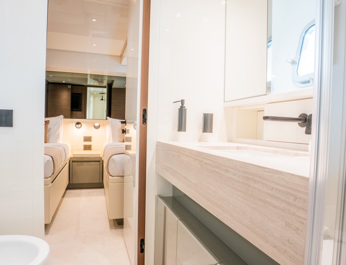 Astrimare II photo 18