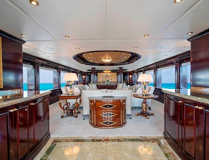 Miss Christine photo 7