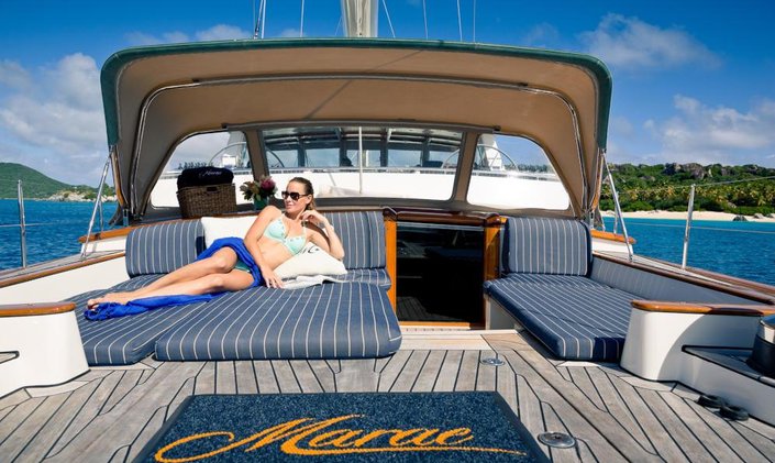 Charter Yacht MARAE Reduces Weekly Rate