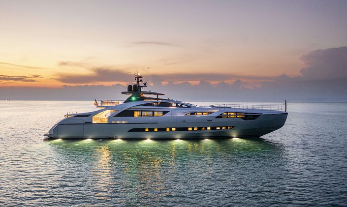 Croatia yacht charter fleet welcomes 43m superyacht CABO to its ranks 