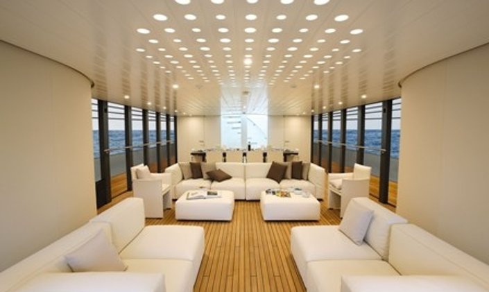 M/Y 'Ocean Emerald' Offers Special Rate