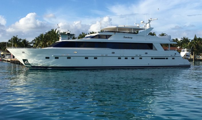 M/Y SANCTUARY Open for Bahamas Charters