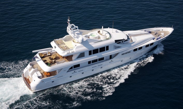 LADY M Holidays Charter