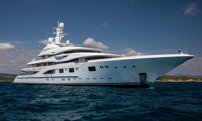 Charter fleet welcomes 85m VALERIE to its ranks