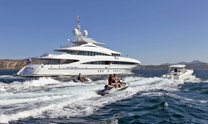 M/Y INCEPTION Offers Exotic Escapes to Costa Rica