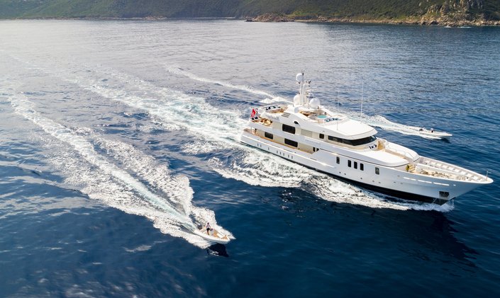 50m superyacht ADVENTURE: last remaining availability for Caribbean charters 