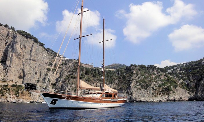 Luxury Gulet 'Don Chris' Offers Special Charter Rate
