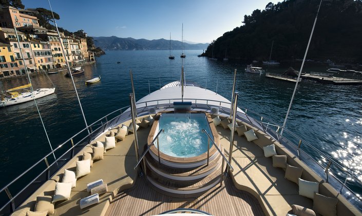 Save 20% On Board Oceanco M/Y ‘The Wellesley’