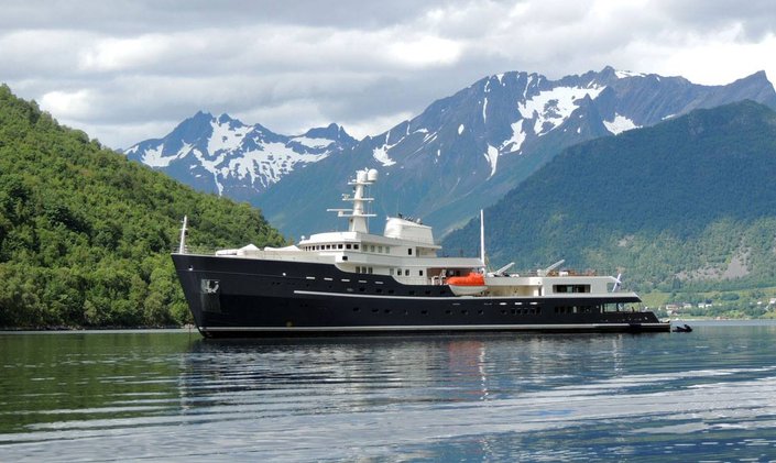 M/Y LEGEND: Special charter rate for Norway adventures