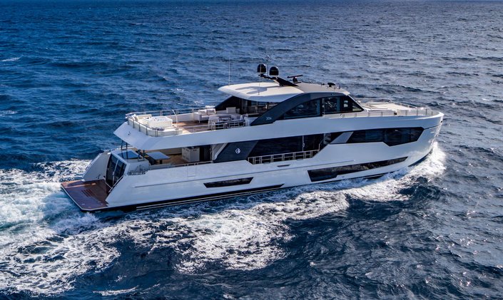 Brand new 30m yacht O joins charter fleet in the Bahamas