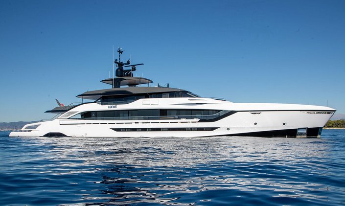 Superyacht Charter LOEWE Wins Outstanding Exterior Design Award at 2026 Design & Innovation Awards