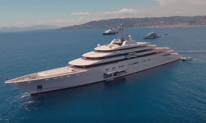 Video: World’s Largest Charter Yacht ECLIPSE