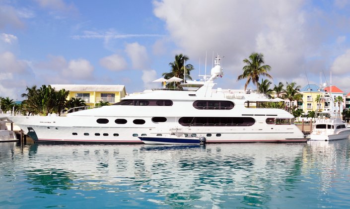 Storm Warning in Paradise: How New Boating Laws and Tax Policy Are Affecting Yacht Tourism in the Bahamas