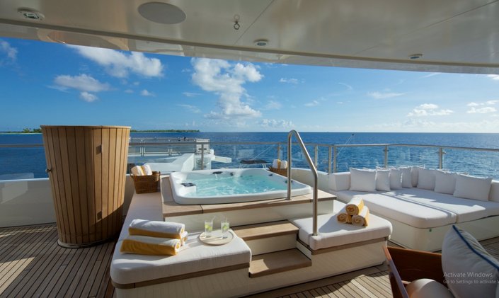 Celebrate the Holidays in Thailand on M/Y SENSES