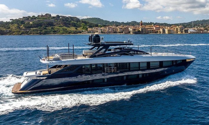 36M Superyacht ARSANA joins Mediterranean yacht charter fleet