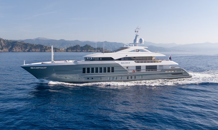 First Look onboard Heesen's new striking charter yacht RELIANCE