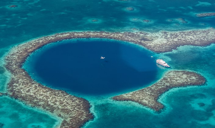 Discover Belize with Westport M/Y TRENDING