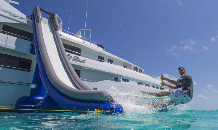 Heesen M/Y 'At Last' offers special deal in the Caribbean