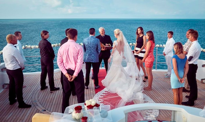 Get Married On Board M/Y ‘My Seanna’ 