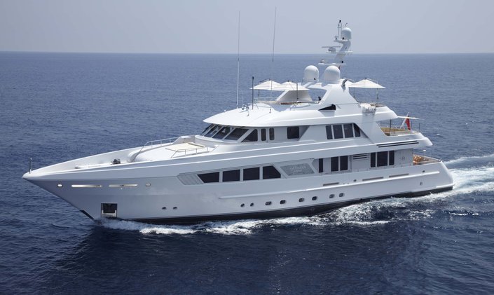 Croatia charter special: last-minute availability for 39m yacht KATHLEEN ANNE 