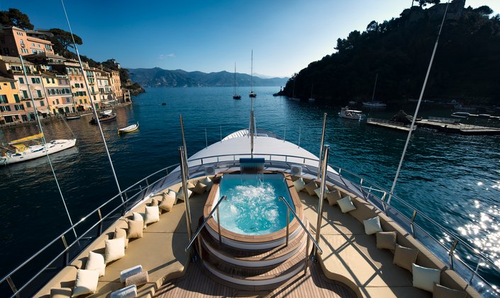 Save 20% On Board Oceanco M/Y ‘The Wellesley’