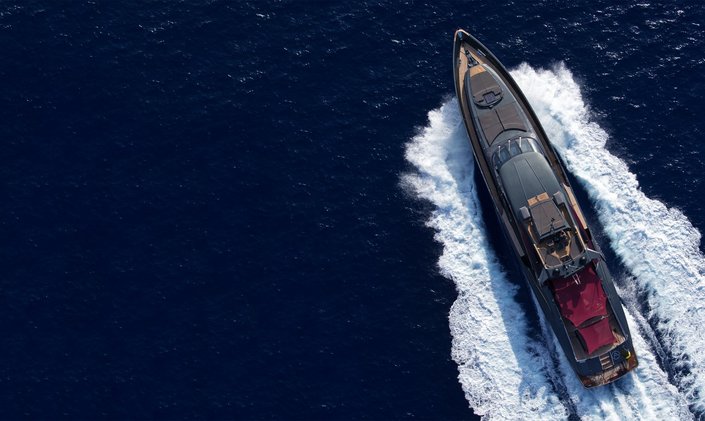 Explore the Bahamas at a reduced rate with superyacht ‘Ascari I’