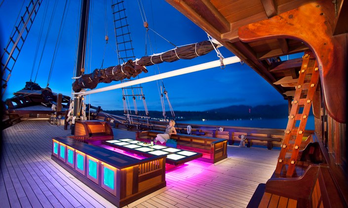 S/Y ‘Dunia Baru’ Recognised at Asia Boating Awards