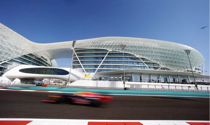 Abu Dhabi F1 Yacht Charter 