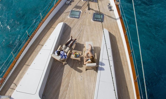 S/Y TAKAPUNA Offers End Of Summer Special