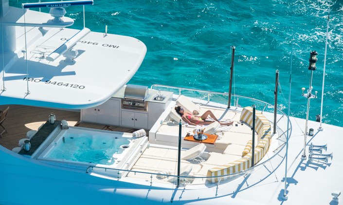 M/Y ‘Amarula Sun’ Opens for New Year’s in the Bahamas 