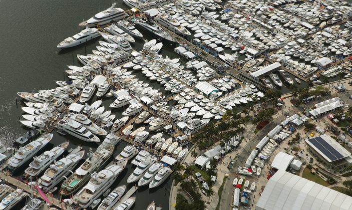 Day 1 at the Palm Beach Boat Show 2017