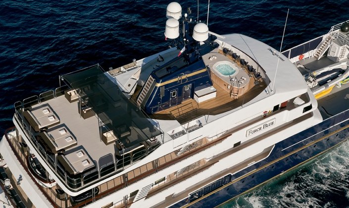 Enjoy a Last-Minute Escape On Board M/Y ‘Force Blue’ 