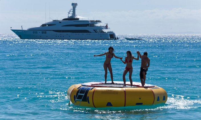 'DIAMOND A' Offers Reduced Rates
