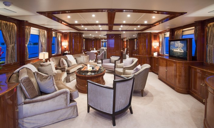 Motor Yacht CAMARINA ROYALE Available in the Bahamas