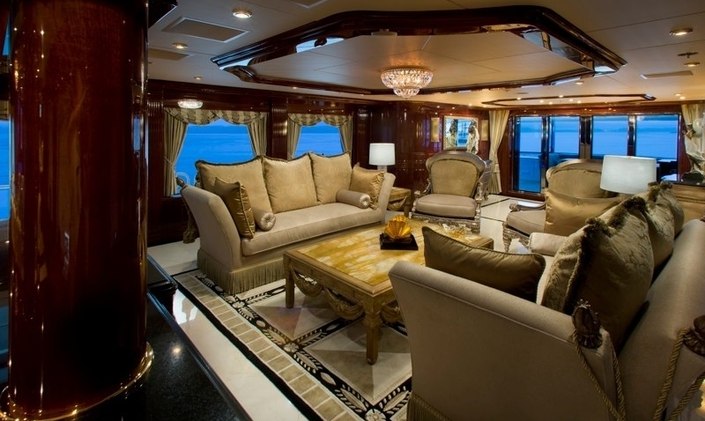 M/Y ‘Casino Royale’ Joins Charter Fleet