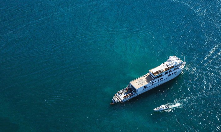 M/Y SuRI Offering Ultimate South East Asia Experience