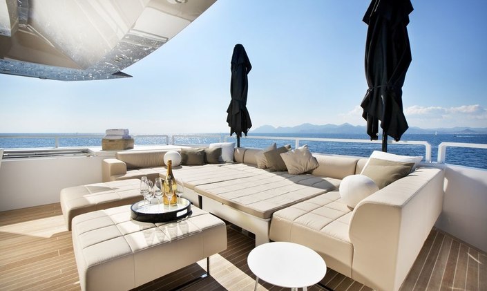 M/Y JURATA Offers No Delivery Fees in Sardinia