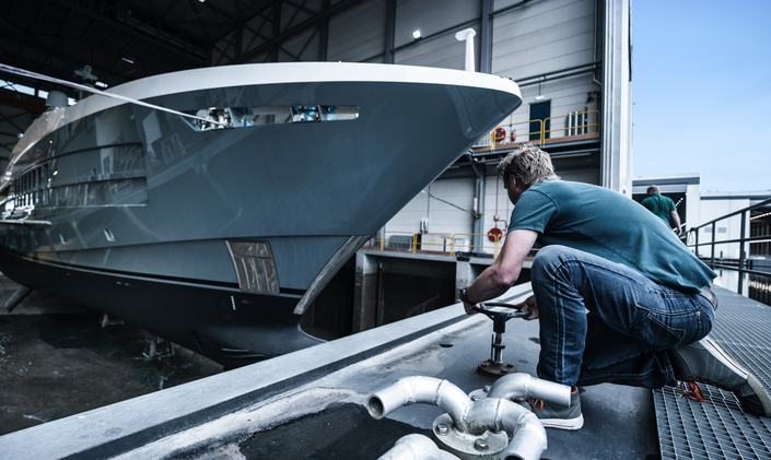 Heesen launches charter yacht RELIANCE