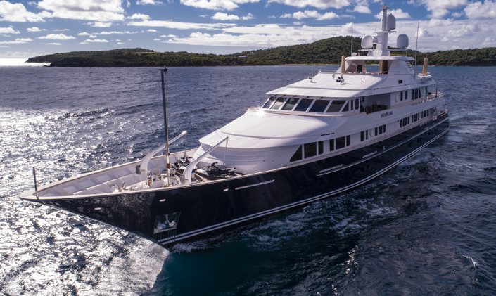 Charter 55m Feadship superyacht BROADWATER this Christmas