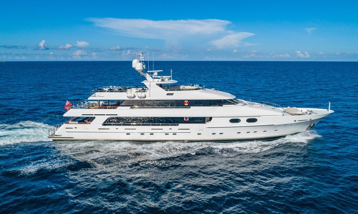 Luxury yacht formerly known as ‘Top Five’ renamed ‘Mi Amore’ and now for charter 