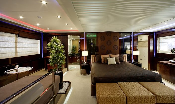 Motor Yacht 'MY TOY' Offers September Discount