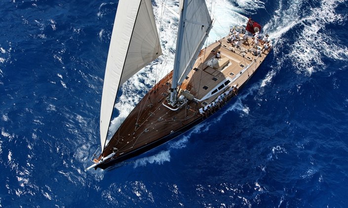 Sailing in Tahiti on Charter Yacht ‘Ocean’s Seven 2’